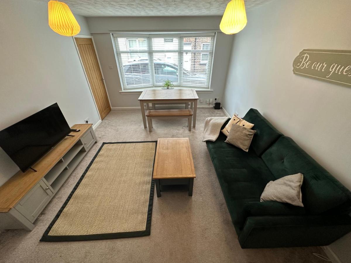 Cosy, 2 Bedroom Cottage In Guisborough Town Centre 外观 照片